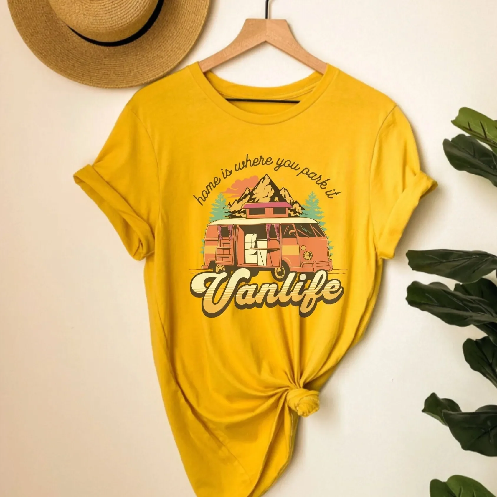 Outdoor Adventure Girls - Vanlife Tシャツ バンキャンプアドベンチャー エクスプローラー アドベンチャーガールズ ポーグライフ