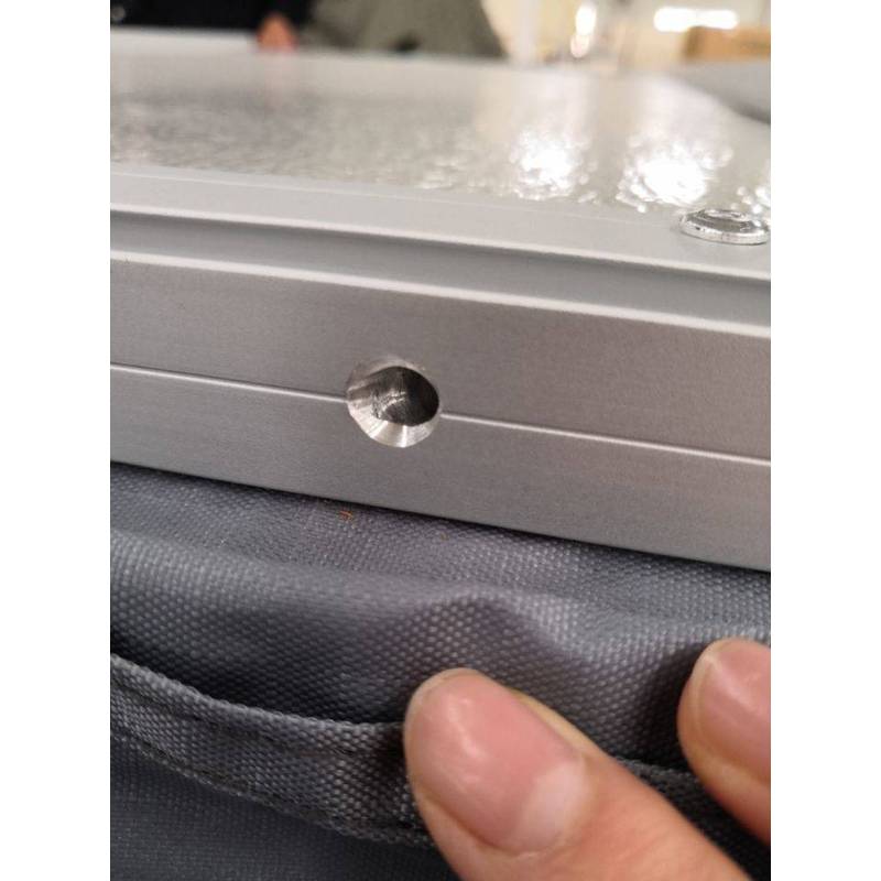 オーバーランド4シーズンXL-パーソン防水ルーフトップテント - Outdoor Adventure Xl のレビューと価格